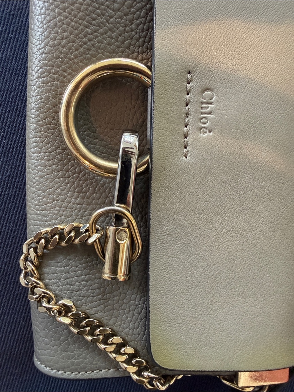 Chloe Gray Faye Leather Crossbody Bag - Picture 7 of 8